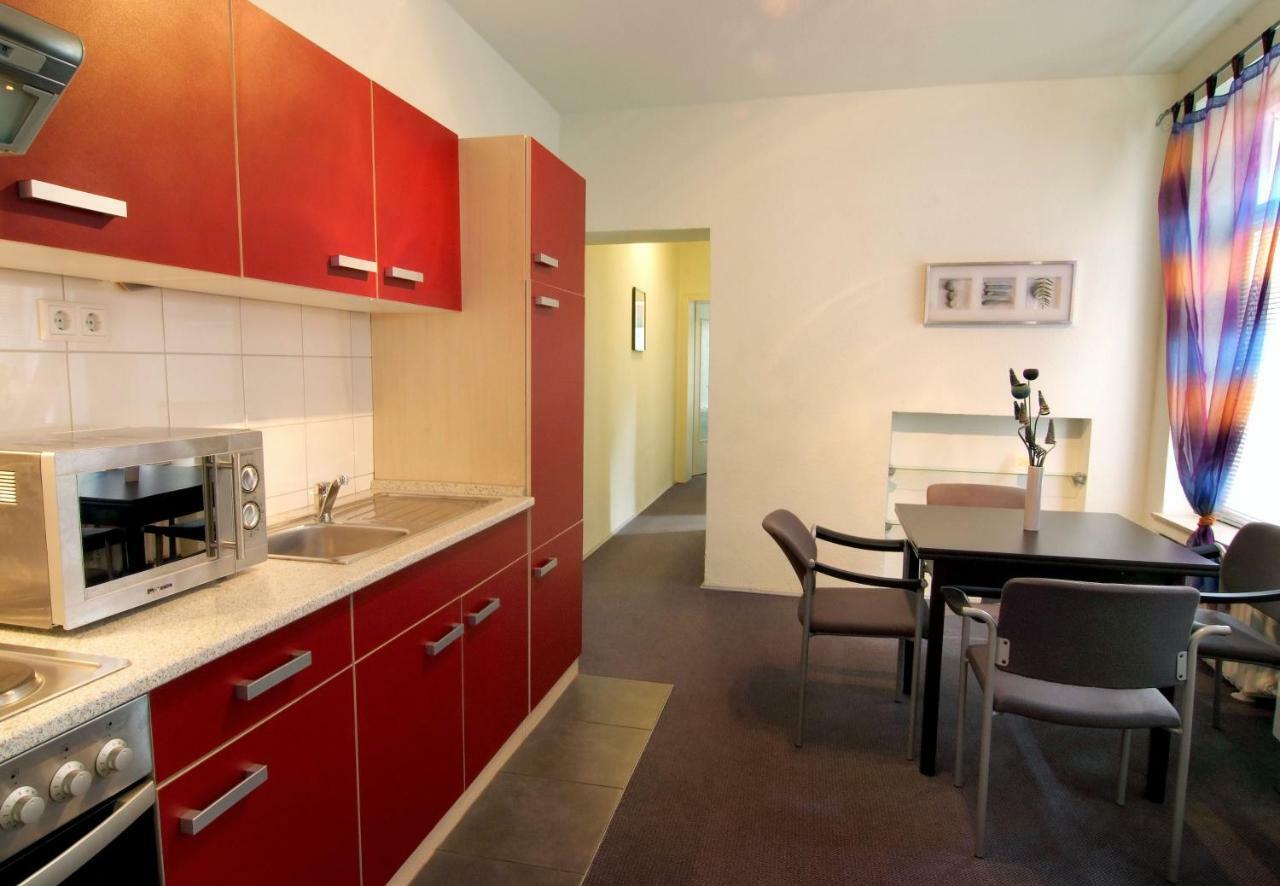 Domicil Boardinghaus Bad Aachen Hotel Bagian luar foto